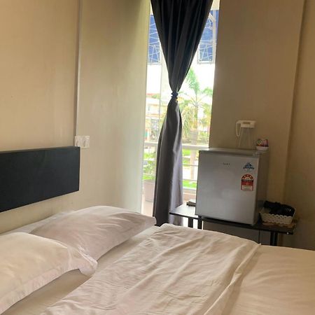 Ae Semporna Guesthouse 极潜旅店 Dış mekan fotoğraf