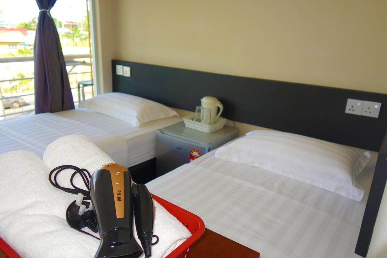 Ae Semporna Guesthouse 极潜旅店 Dış mekan fotoğraf