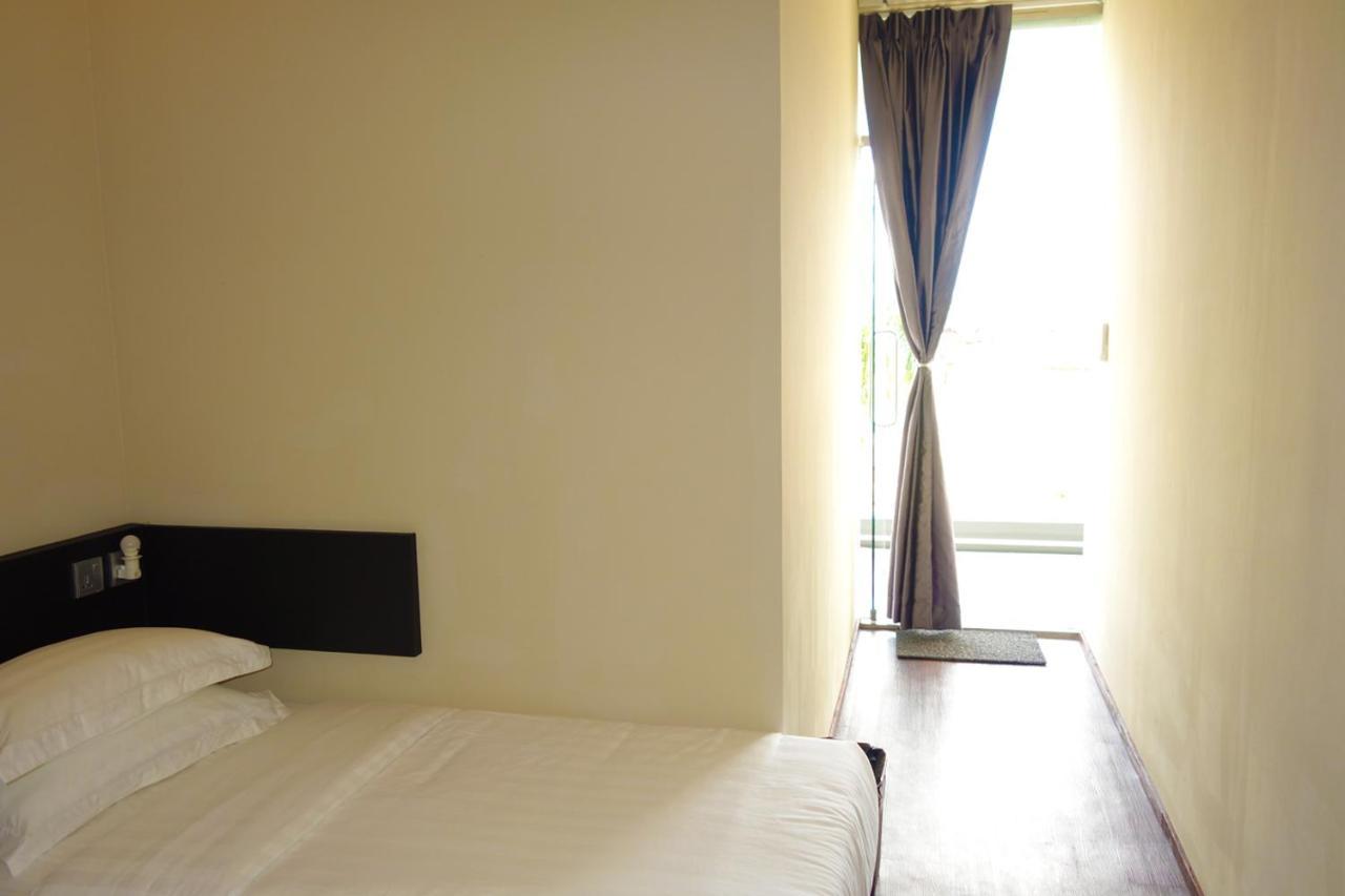 Ae Semporna Guesthouse 极潜旅店 Dış mekan fotoğraf