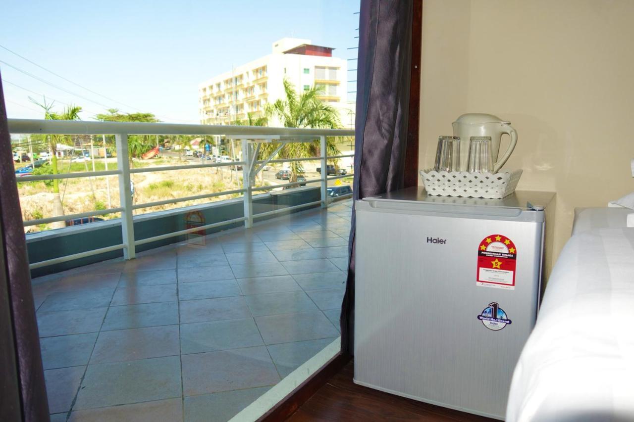 Ae Semporna Guesthouse 极潜旅店 Dış mekan fotoğraf
