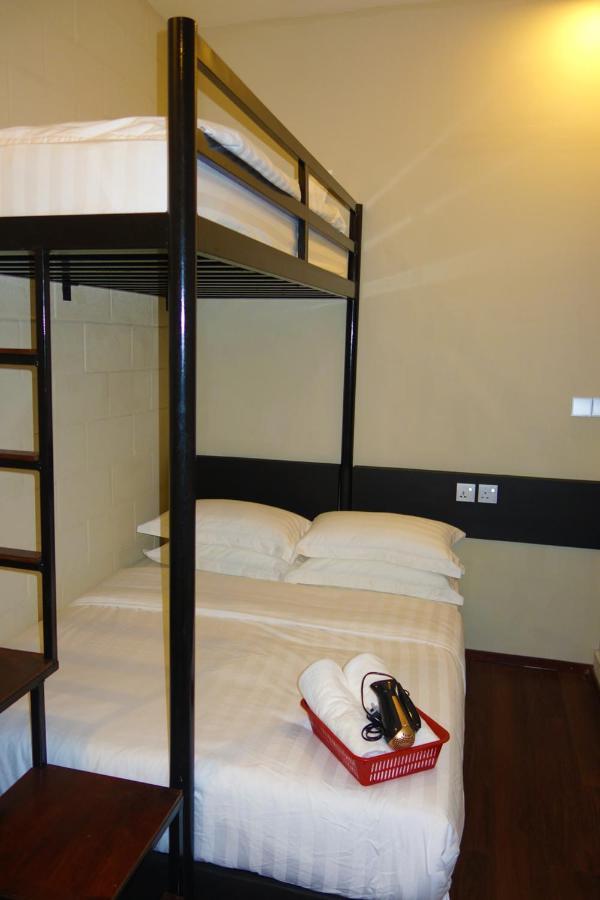Ae Semporna Guesthouse 极潜旅店 Dış mekan fotoğraf