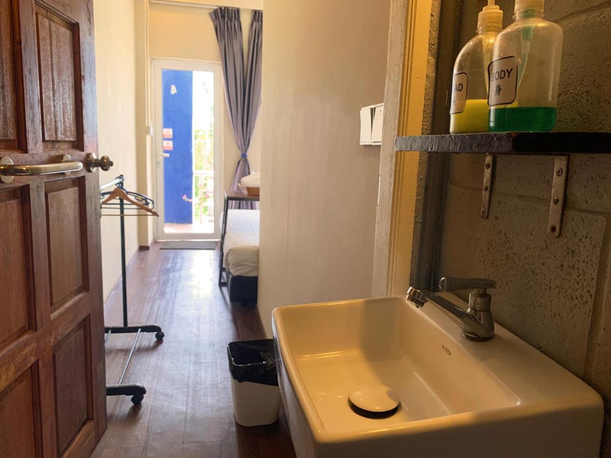 Ae Semporna Guesthouse 极潜旅店 Dış mekan fotoğraf