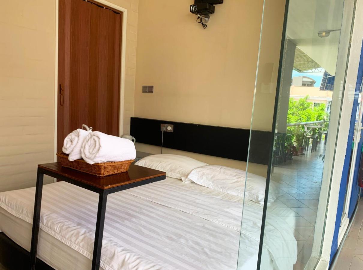 Ae Semporna Guesthouse 极潜旅店 Dış mekan fotoğraf