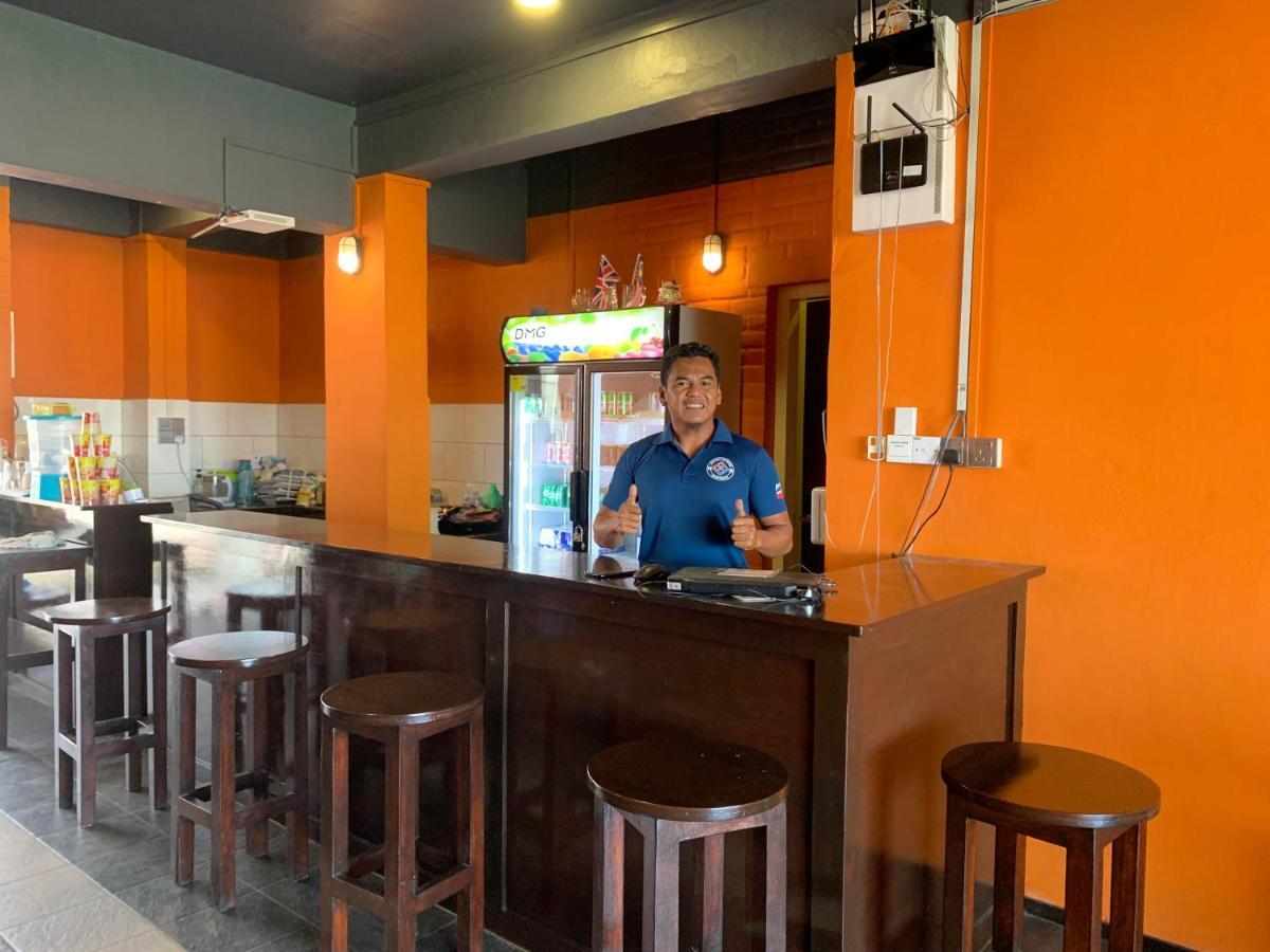 Ae Semporna Guesthouse 极潜旅店 Dış mekan fotoğraf