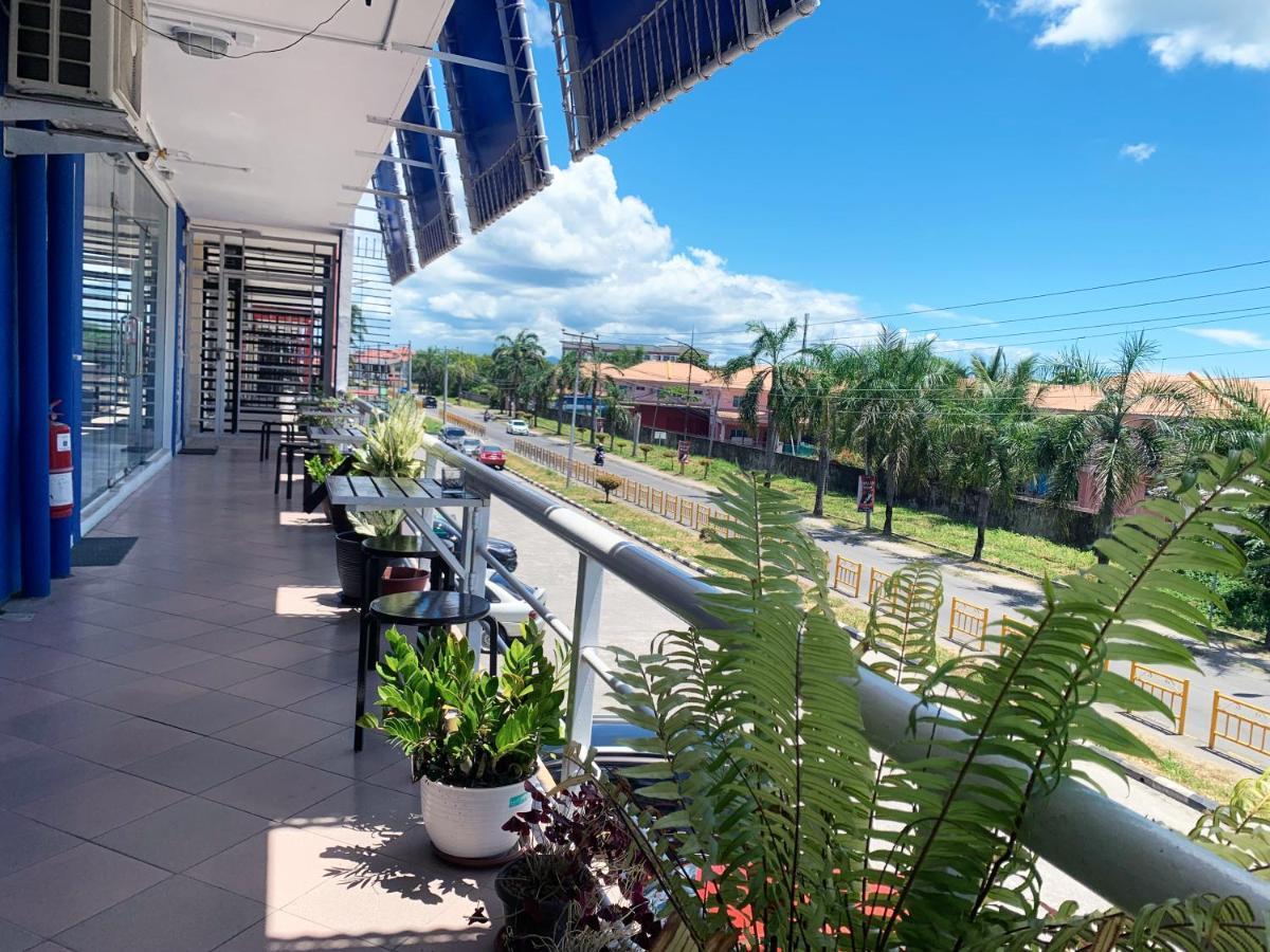 Ae Semporna Guesthouse 极潜旅店 Dış mekan fotoğraf
